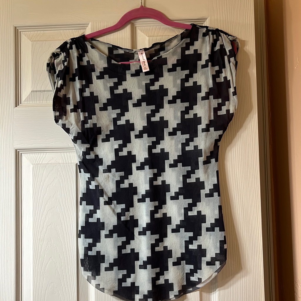 Double Layers Top